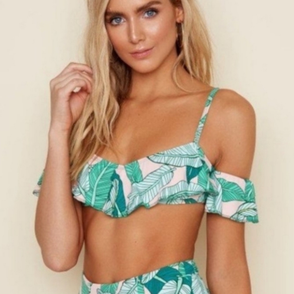 Dippin Daisy's Swim Top Icon Palm  Size Medium